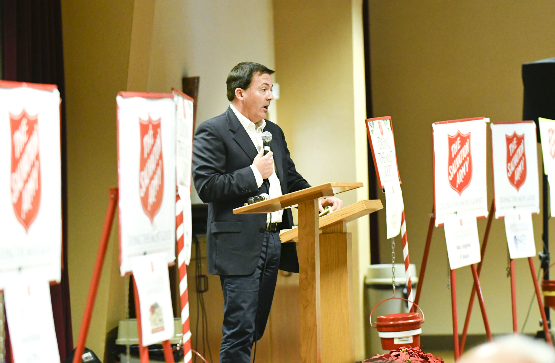 111519 Red Kettle kickoff 19.jpg